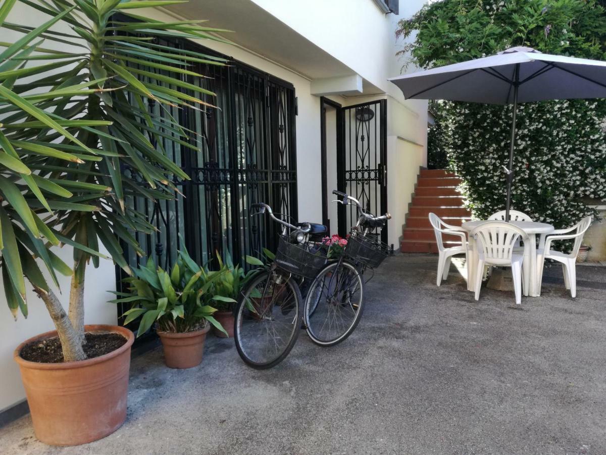 Ferienwohnung Il Glicine Di Lucca Exterior foto